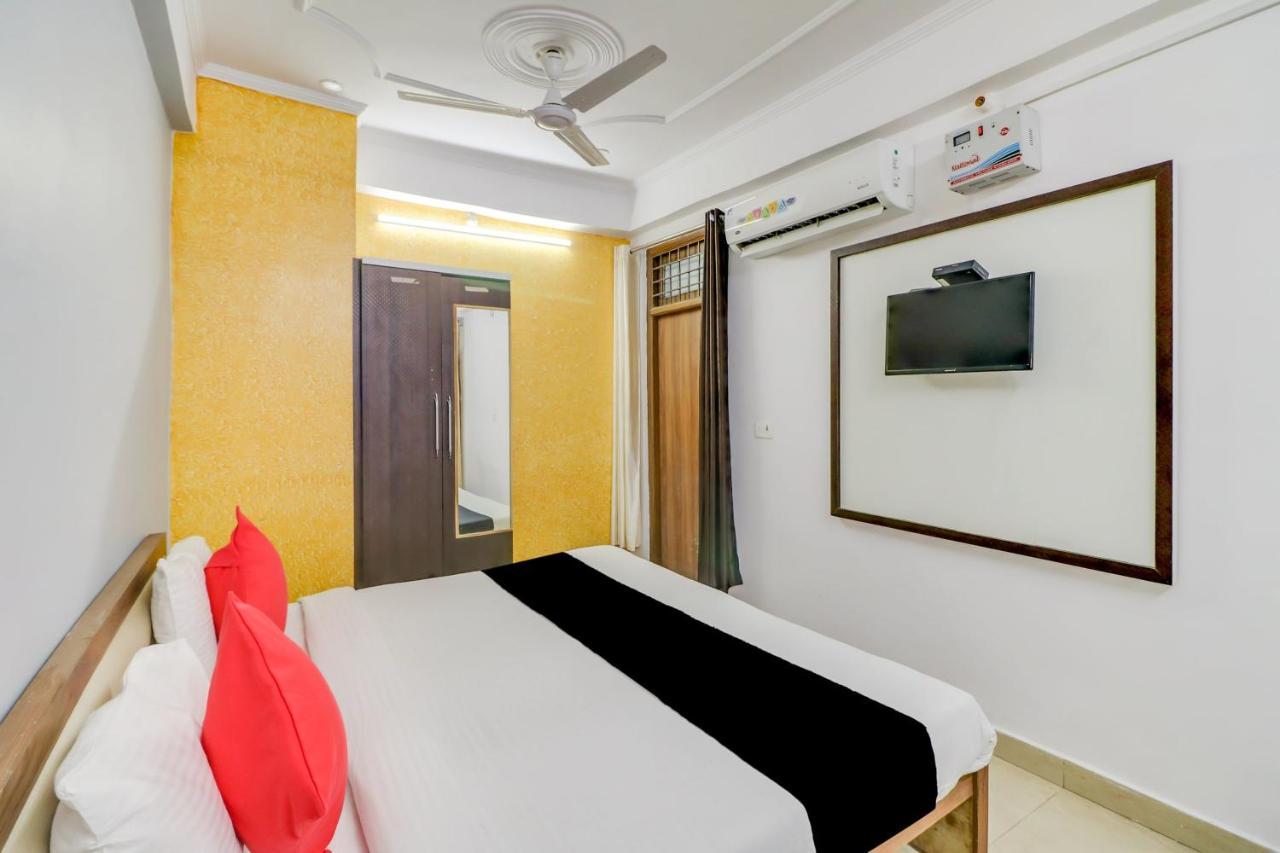 Super Oyo Capital O Heritage House Colonelganj Dış mekan fotoğraf